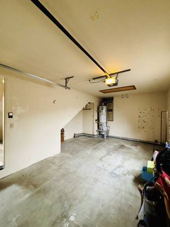 OFF MARKET MONTEREY FIXER SFR 1