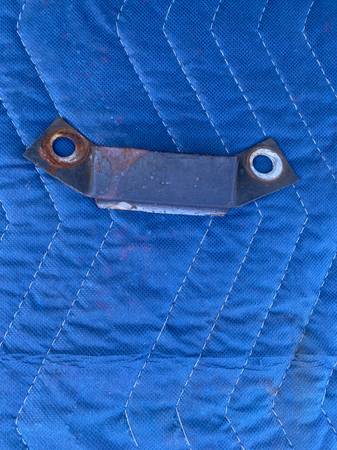 1957-58. Ford Ranchero. Hood catch 1