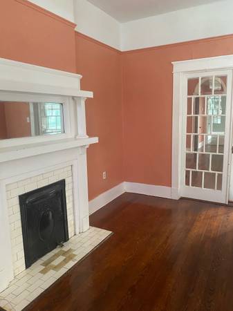 $1,500 / 2br - Midcity 2 BR (Midcity)63881896084737123