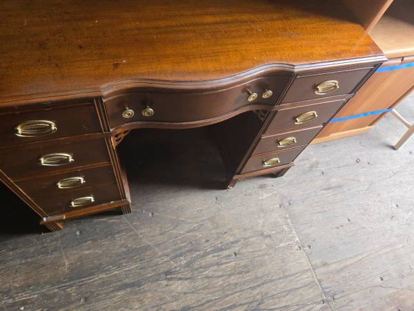 Antique Desk 1