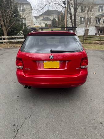 2010 Volkswagen Jetta Sports Wagen TDI (Diésel) - $6,000 (Fairfax)63616327812867121