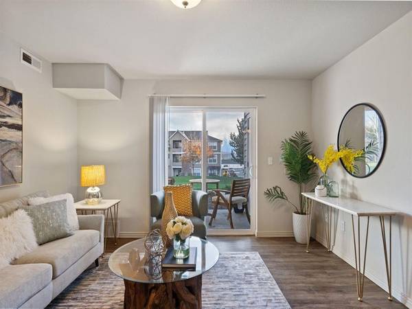 $1,399 / 1br - 904ft2 - ONE MONTH FREE SPECIAL MOVE IN READY APARTMENTS (6626 Chapel Hill Blvd, Pasco, WA)63829655531905123