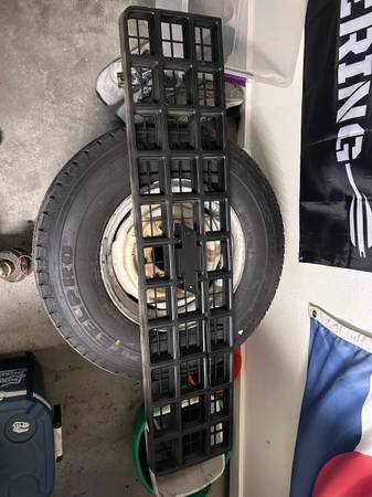 Chevy grille black 1