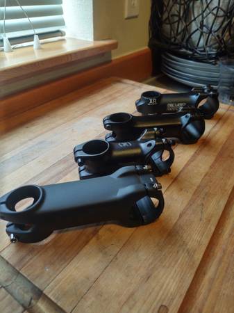 4 stems / stem for sale 1