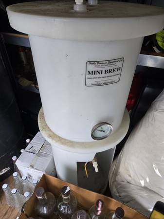 20 Gallon Conical Fermenter 1