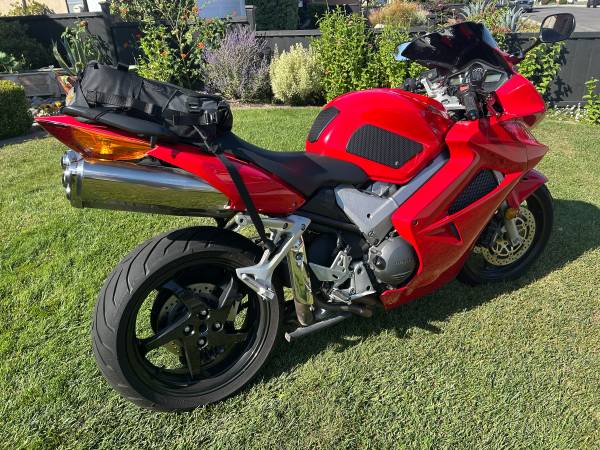 2002 Honda Interceptor VFR 800