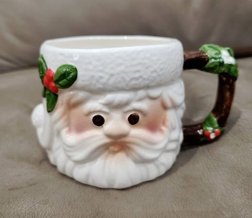 SANTA CLAUS MUG 1
