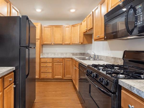 1bd 1.5ba, Grilling Stations, Resort-Style Swimming Pool 1