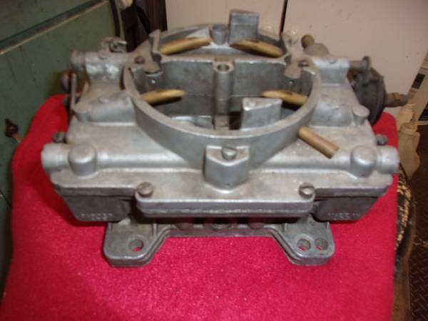 AFB Carburators (2) + Edelbrock Intakes 1