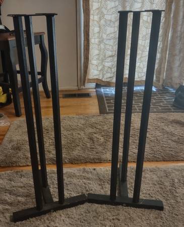 Bookshelf Speaker Stands - pair 1