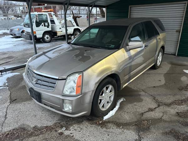 Cadillac SRI SUV 3rd*Row*NEEDS ENGINE = CLEAN 1