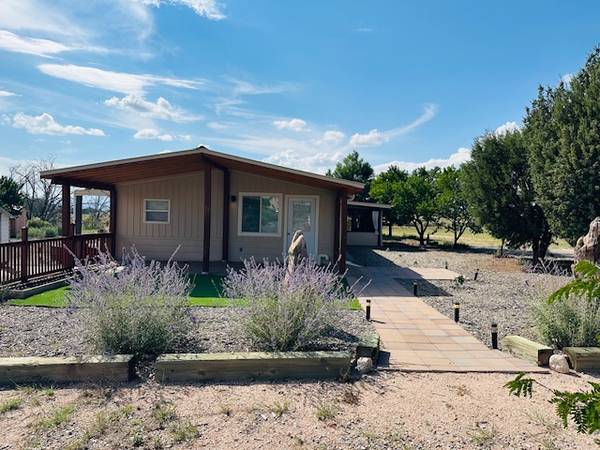 $1,250 / 2br - 850ft2 - Casa de Huéspedes en Hermoso Nambe/Santa Fe63659849569793120