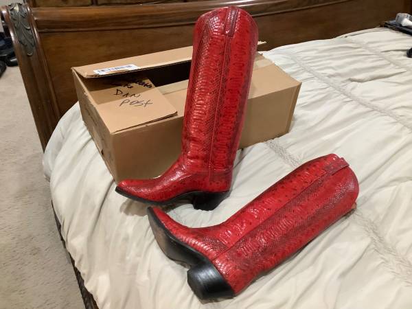 Gorgeous full snake python knee high Dan Post boots 6.5 M RED 1