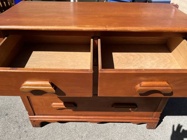 Solid Maple Dresser Vintage 1950s - furniture - by owner - sale