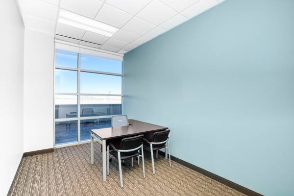 Perfect Launch Pad - Small Office for Startups 1