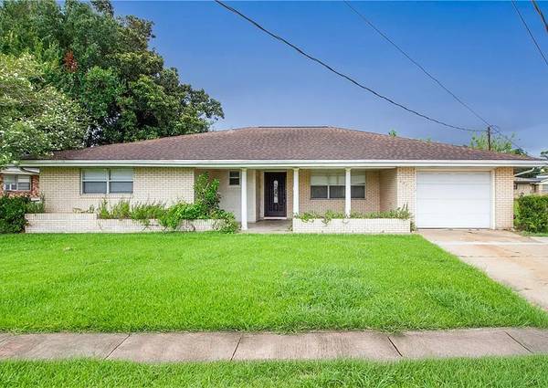 131 N Ezidore Ave, 1