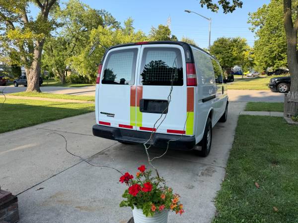 2014 Chevrolet express awd - Photo 7