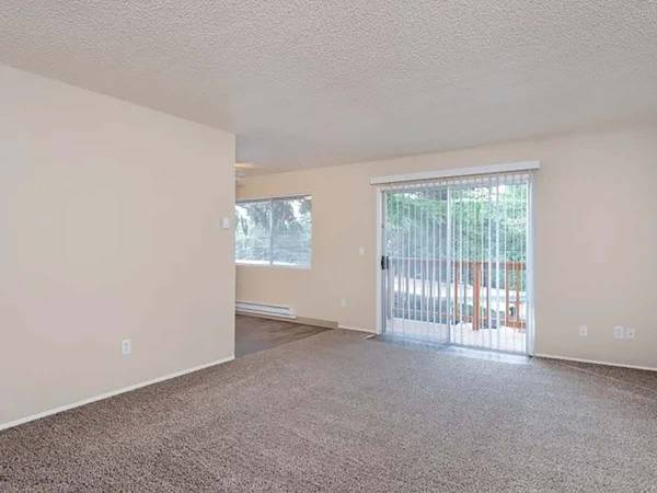 $1,495 / 1br - 650ft2 - Dishwasher, On-Site Laundry Facilities, Non Smoking Community (9555 SW Allen Blvd, Beaverton, OR)64039223585793121