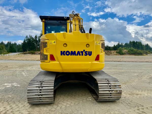 Komatsu excavator 1