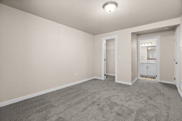 $1,655 / 2br - 958ft2 - Located in Lakewood, Washers & Dryers in Every Home, 2B/1B (2611 84th Street Ct, Lakewood, WA)63889987366787122