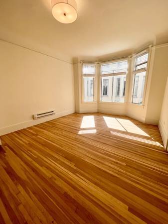 $1,050 / 1br - Bienvenido a tu nuevo hogar de 1 dormitorio en Watsonville (watsonville)63813662749443121