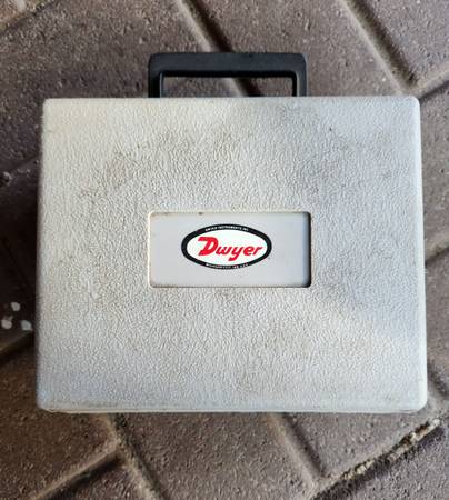 Differential Pressure Gage 1