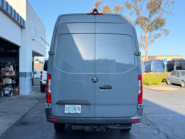 2022 Mercedes Benz Sprinter 4X4 - Photo 5