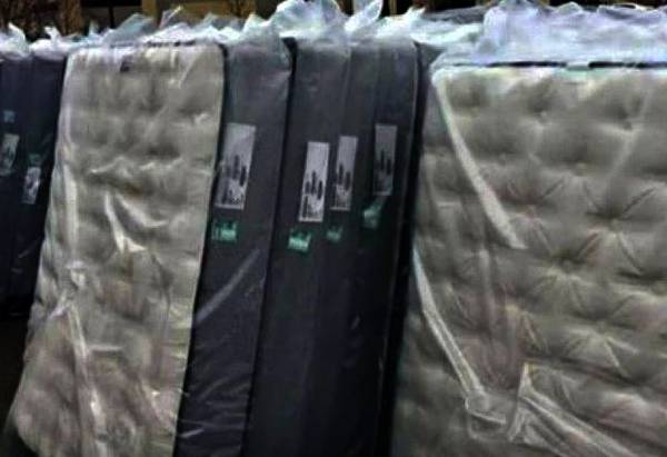 "Affordable Comfy Memory Foam High Quality Mattress" 1