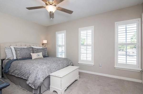 Private room n Shared bath in safe Neighborhood 1