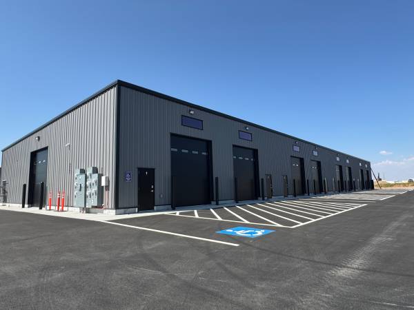 $1,575 / 2000ft2 - New Shop Space (Idaho Falls)63952520733186120