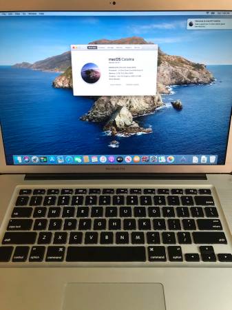 Macbook Pro 15in screen 8GB RAM and 512GB disk 1