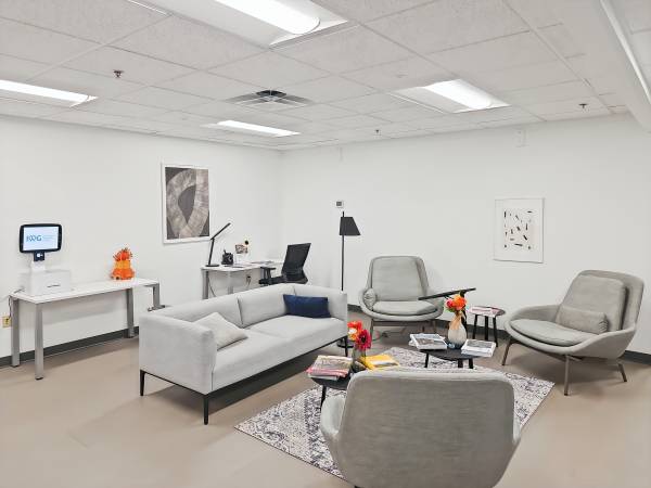 Front Desk Support & Flexible Workspace – All in One 1