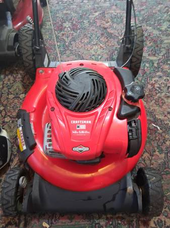 Craftsman M100 Push Lawn Mower 1