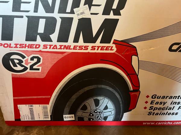 Stainless fender trim (Ram) 1
