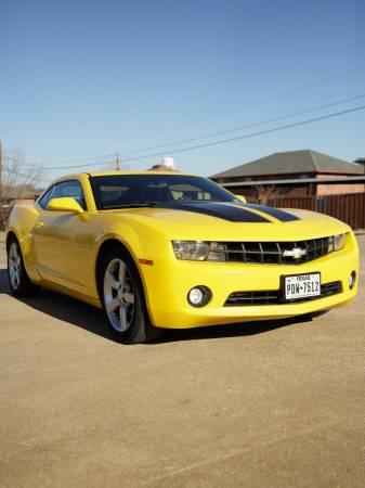 2011 Chevrolet Camaro LT Coupe - $6.900 (Brooklyn)63469892451715121
