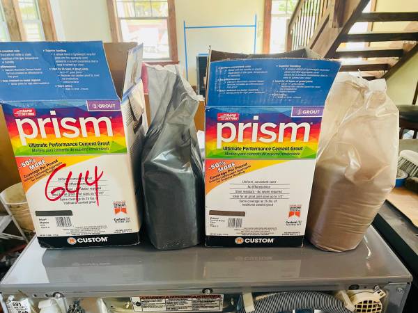 Custom Prism Ultimate Performance Cement Grout - Shadow and Tobacco Br 1