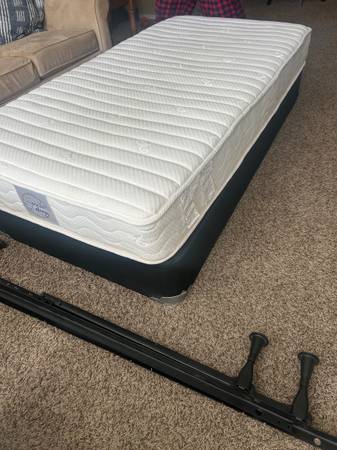 Chairs, twin bed, solid wood table 1