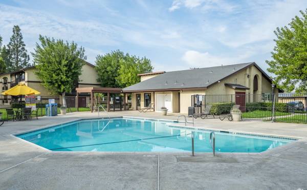 2 Bed, Central AC, BBQ/Picnic Area 1
