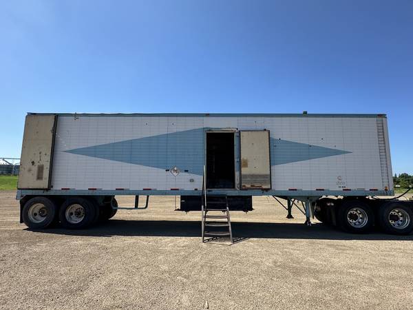 Cat 3412 460 KW Generator Van 1