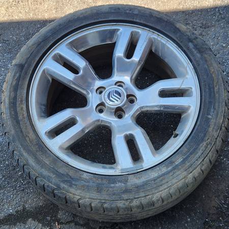 WANTED - 2010 Mercury Mountaineer 20x8 factory rim wheel aluminum 1
