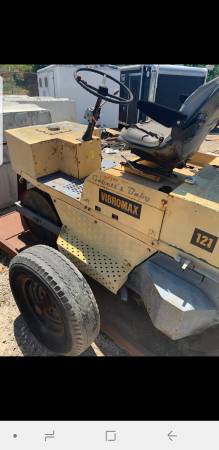 Vibromax roller 1
