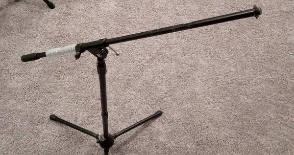 2 Rockville Microphone Mic Stand With Boom & Tripod Base 1