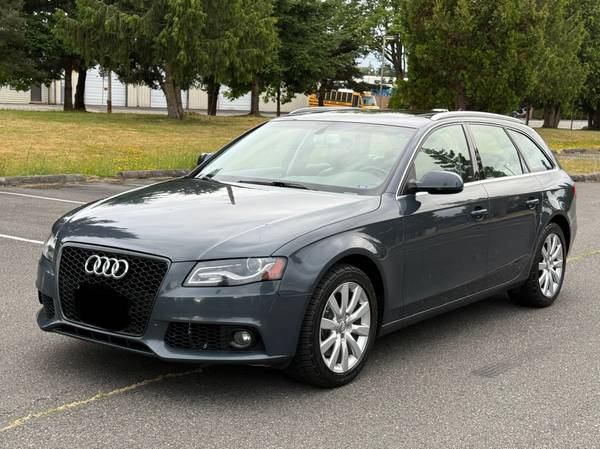 2010 Audi A4 Avant Wagon Quattro - $6,90063617194695937124