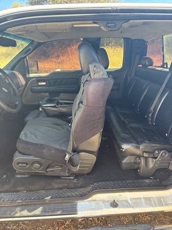 2004 ford 4x4 liriat not running - $600 (Guatay)63440897715713122