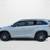 2017 Toyota Highlander  SE SUV 8 thumbnail