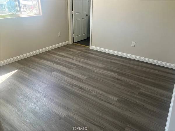 $640 / 2br - 700ft2 - SPACIOUS 1ST-FLOOR DUPLEX (Philadelphia)64046034642690121