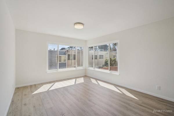 $2,950 / 1br - ¡No deje de ver este amplio y luminoso apartamento reformado de 1 dormitorio! Genial ~ J.Wavro (richmond / seacliff)63861100727555120