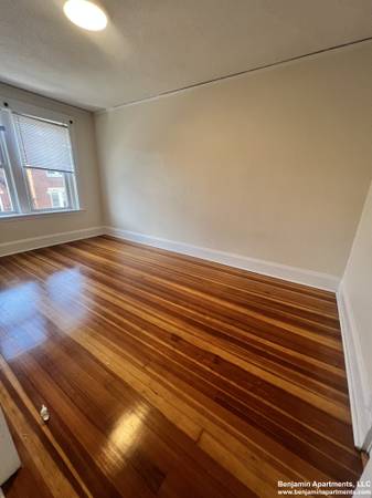 $3,375 / 3br - 1 month free. Allston 3 bed 1 bath. Virtual tour available (Allston)64213540289795120