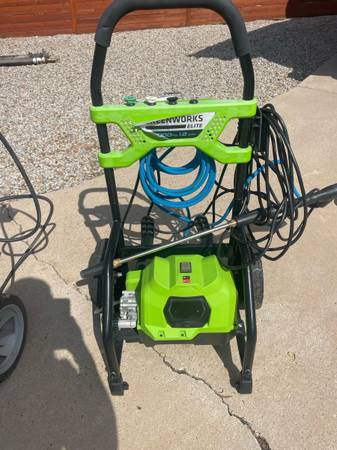 Greenworks Elite Electric Pressure Washer 1