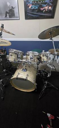 Tama Starclassic Drum Set 1